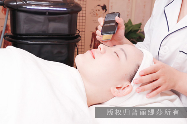 開美容院必須準備的美容儀器，不可或缺的重要角色